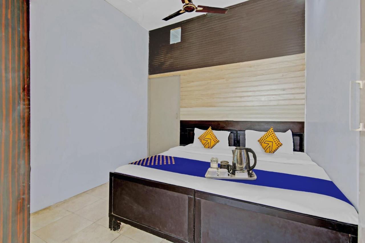 Spot On Shree Naman Guest House Sonipat Esterno foto